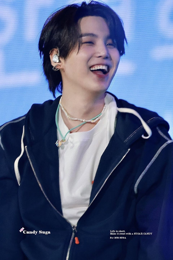 6 Drama Korea, Anime hingga Film Rekomendasi Suga BTS
