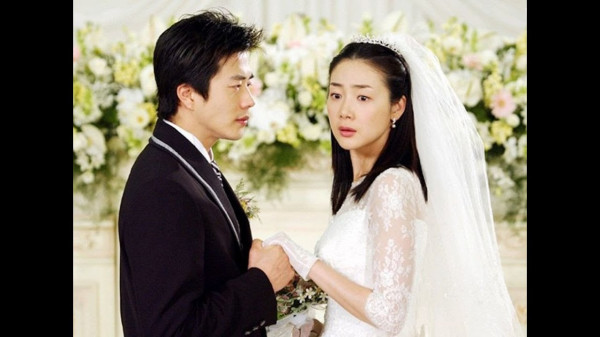4 Aktris Drama Korea Romantis yang Perankan Karakter Buta