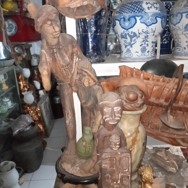 5 Barang Antik Bernilai Jual Tinggi, Bisa Jadi Teronggok di Rumahmu!