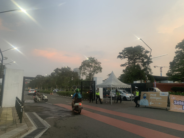 Aksi May Day Fiesta Berakhir, Massa Tinggalkan Stadion GBK dengan Tertib