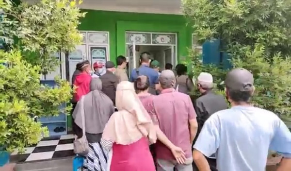 Tilep Dana Rp2 Triliun, Rumah Bos Investasi CSI Digeruduk Ratusan Warga