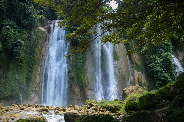 4 Air Terjun Eksotis di Jabar Ini Cocok Dikunjungi Traveler Selama Long Weekend