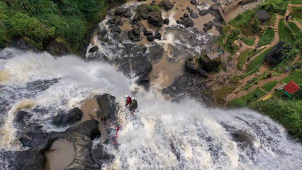 4 Air Terjun Eksotis di Jabar Ini Cocok Dikunjungi Traveler Selama Long Weekend