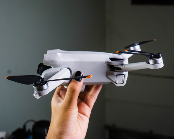 Kesan Pertama Mencoba DJI Mini 3 Pro, Drone Mini Rasa Profesional