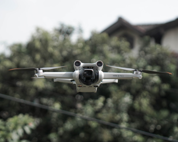 Kesan Pertama Mencoba DJI Mini 3 Pro, Drone Mini Rasa Profesional