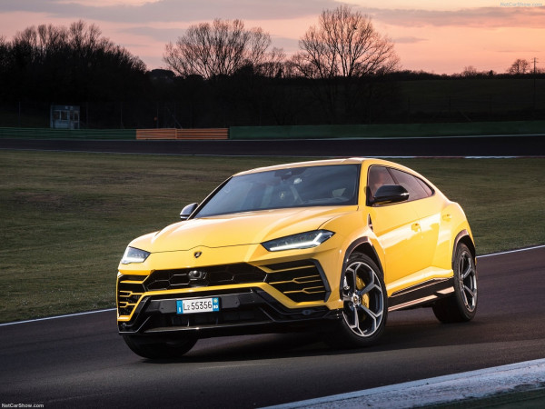 Lamborghini Urus akan Jadi Mobil Listrik Cepat atau Lambat