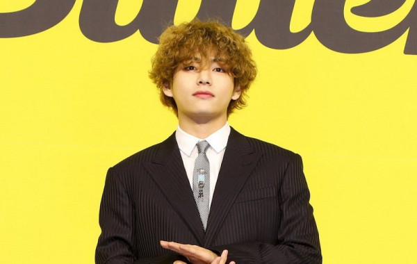 10 Gaya dan Warna Rambut BTS Paling Ikonis selain Mullet Jungkook