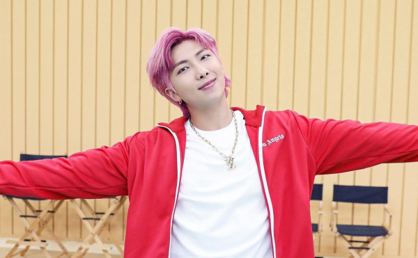 10 Gaya dan Warna Rambut BTS Paling Ikonis selain Mullet Jungkook