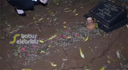 Makam Dorce Gamalama Ambles, Belum Diziarahi Lagi sejak Sebelum Ramadhan