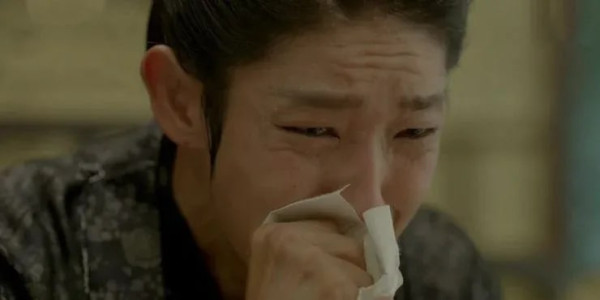 7 Momen Paling Bikin Patah Hati dalam Drama Korea, Banjir Air Mata!