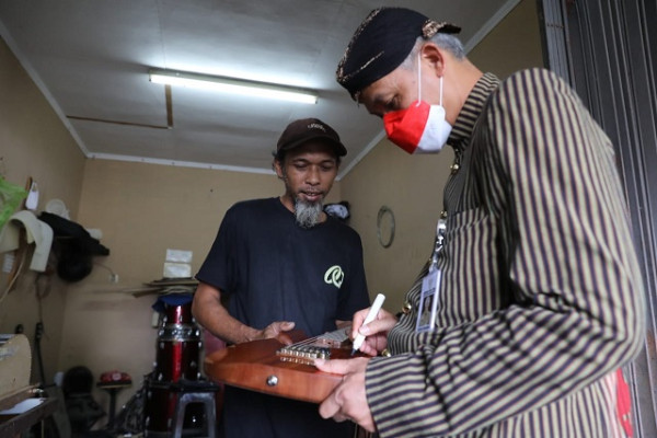 Gara-Gara Lapak Ganjar, Adi dan Ooq Bisa Nonton Dream Theater Gratis