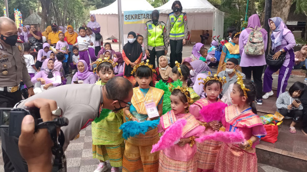 Ditlantas Polda Metro Jaya Edukasi 7.000 Anak PAUD dan TK Disiplin Berlalu Lintas