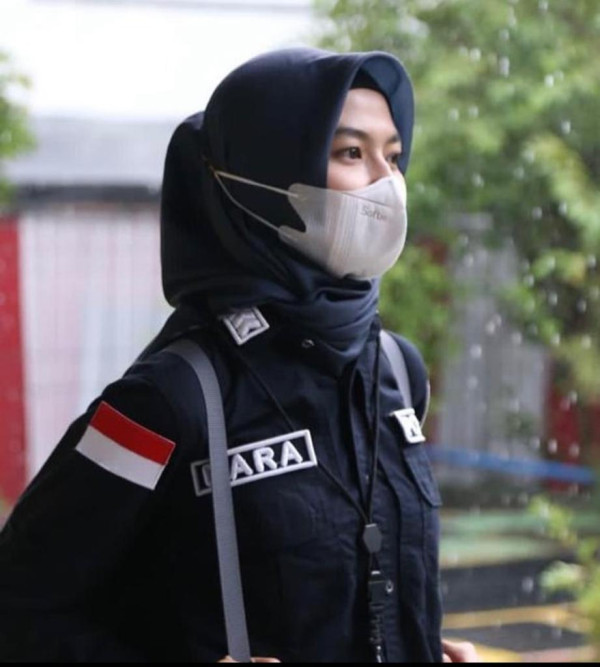 Profil Briptu Dara Intan, Polwan Cantik Presenter NTMC Polri Gemar Traveling