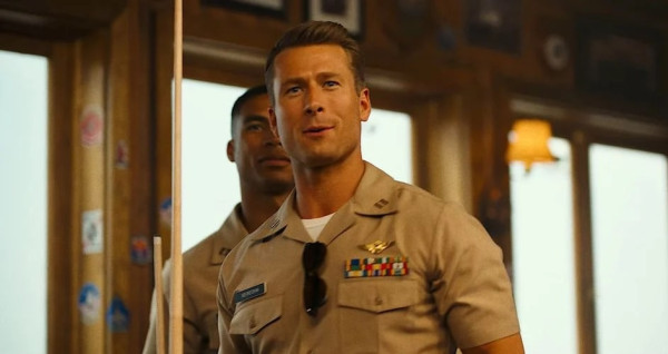 Perbedaan dan Persamaan Top Gun: Maverick dengan Film Pertamanya