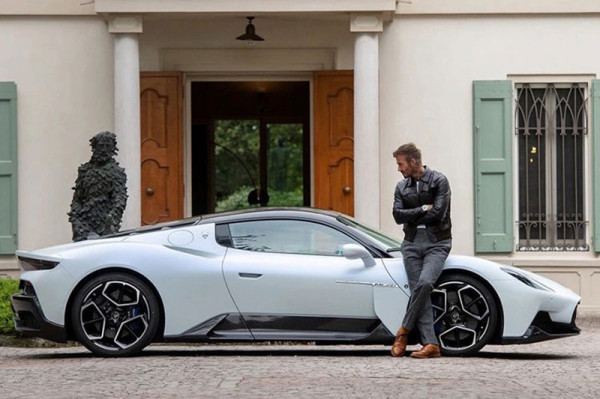 Mobil Idaman David Beckham Kini Hadir Tanpa Atap yang Unik dan Canggih