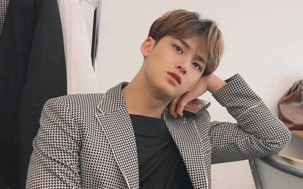 8 Idol K-Pop Beken yang Mungkin Kamu Tak Tahu Pernah Kena Isu Bullying