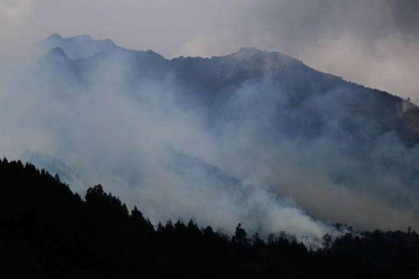 Gunung Lawu Diselimuti Misteri Moksanya Prabu Brawijaya V Raja Majapahit Terakhir