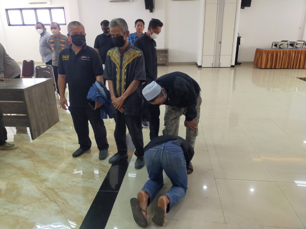 Ditangkap Polisi, Belasan Anggota Geng Motor Menangis Minta Maaf ke Orang Tua