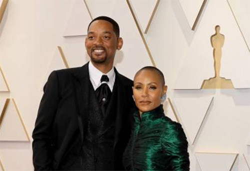 6 Artis Hollywood Ini Blak-Blakan Punya Hubungan dengan Lebih dari 1 Pasangan