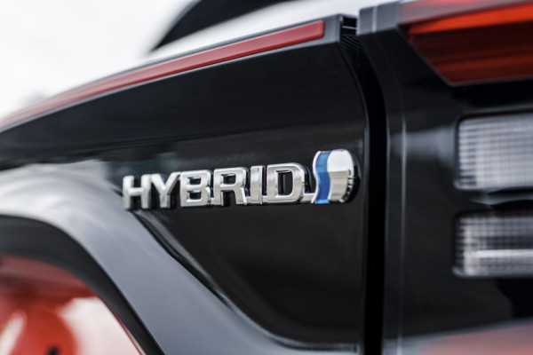 Toyota Fortuner dengan Teknologi Hybrid Meluncur Tahun Depan