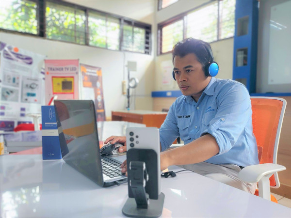 Samsung Latih Guru SMK Belajar Coding Phyton, Ini Alasannya