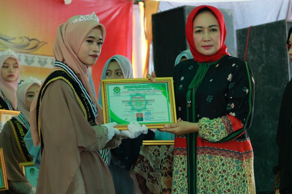 Bupati Winarti Hadiri Tabligh Akbar di Ponpes Nurul Ikhlas Banjar Margo Kabupaten Tulang Bawang
