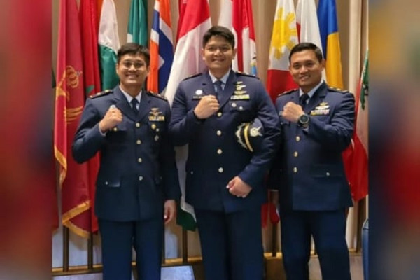 Membanggakan! 5 Perwira TNI AU Lulus dari Air University Amerika Serikat