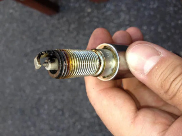 Penyebab Knalpot Motor Nembak saat Lepas Gas, Kenali Masalah daripada Jatuh Kaget di Jalan