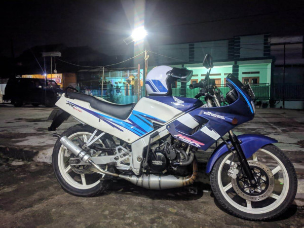 Harganya Semakin Gila, Punya Motor 2 Tak Jenis Ini seperti Menyimpan Harta Karun