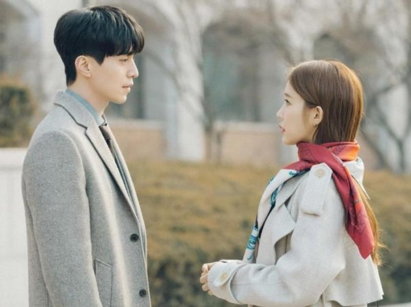 7 Drama Korea tentang Musuh Jadi Cinta