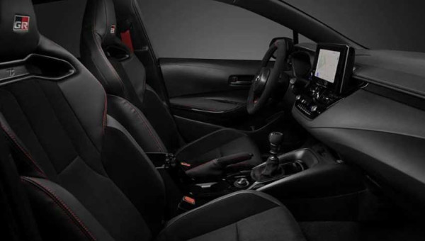 Penampilan Unik Toyota Corolla Baru, Memiliki 4 Pintu tapi Hanya Punya 2 Kursi