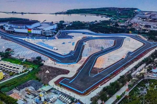 Simak! 3 Perbedaan Sirkuit Formula E Jakarta dan MotoGP Mandalika