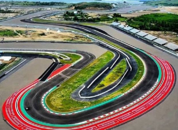 Simak! 3 Perbedaan Sirkuit Formula E Jakarta dan MotoGP Mandalika