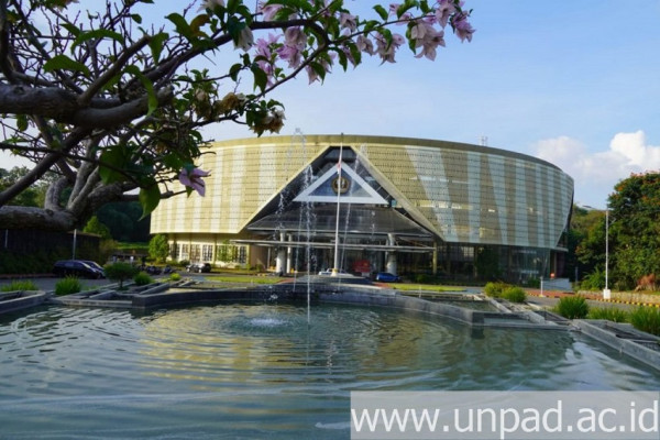 10 Universitas dengan Jurusan Hubungan Internasional Terbaik di Indonesia