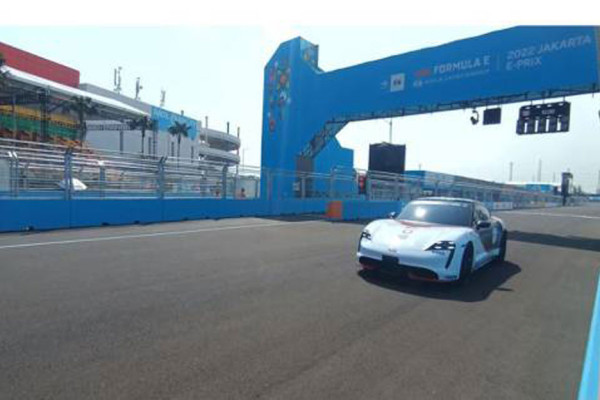 Perbedaan Sirkuit Formula E Ancol dengan Sirkuit Sentul Bogor