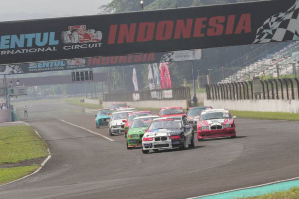 Perbedaan Sirkuit Formula E Ancol dengan Sirkuit Sentul Bogor