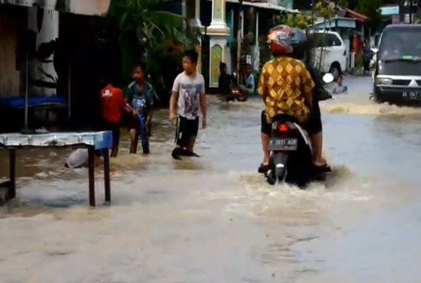 Diterjang Hujan Lebat, 11 Kelurahan di Kendal Kebanjiran