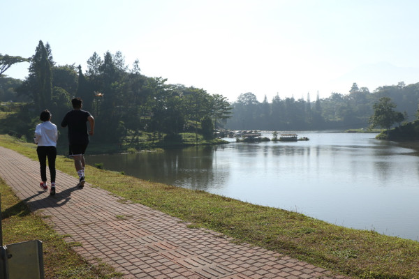 Check This Out! Di Lido Lake Resort Ada Free Special Body Treatment untuk Para Ibu
