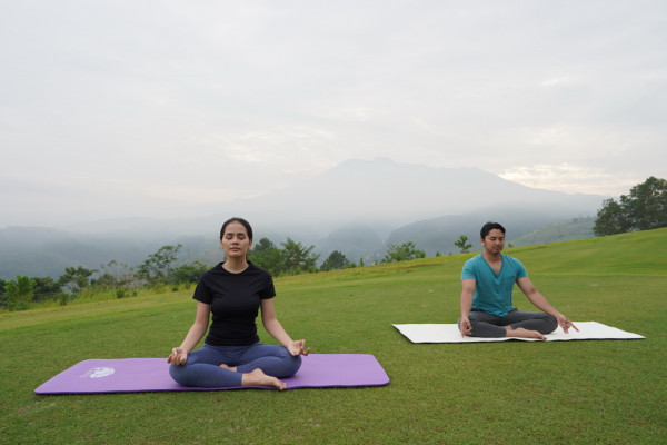 Check This Out! Di Lido Lake Resort Ada Free Special Body Treatment untuk Para Ibu