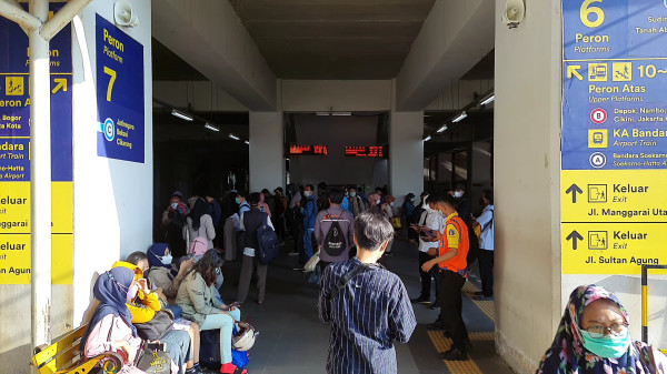 5 Fakta Menarik Stasiun Manggarai, Nomor 3 Mirip Fasilitas Mal