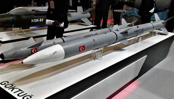Turki Persenjatai Drone Akinci dengan Rudal Udara ke Udara