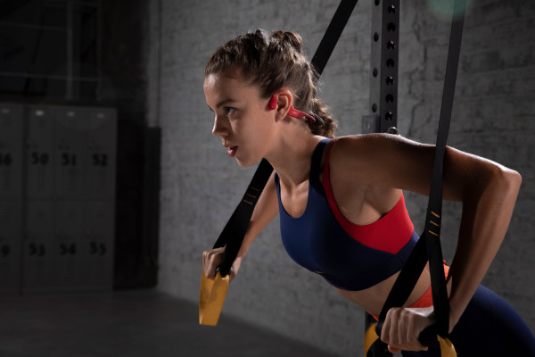 Plus Minus Headphone Bone Conduction Dibandingkan True Wireless Stereo