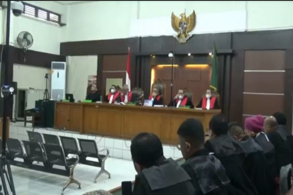 Divonis 12 Tahun Penjara, Alex Noerdin Nyatakan Banding