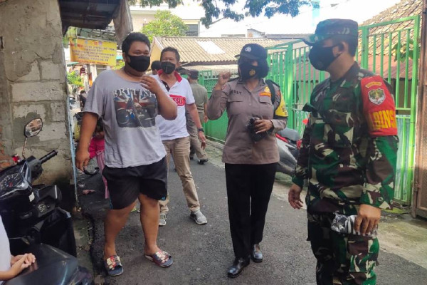 Profil Polwan Aiptu Resiani, Bhabinkabtibmas Jakbar yang Redam Keributan Ojol vs Pedagang Buah