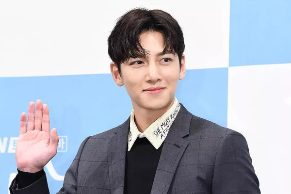 5 Artis Korea Sering Adegan Ranjang, Nomor Terakhir Paling Vulgar dan Berani