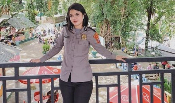 5 Polwan Cantik Nggak Bikin Bosan, Nomor 3 Dilirik Hotman Paris Hutapea