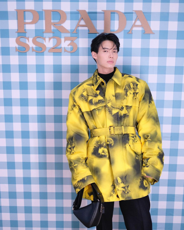 Jaehyun NCT, Louis Partridge hingga Win Metawin Curi Perhatian di Prada SS23 Fashion Week, Gantengnya Kebangetan