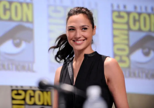 7 Fakta Gal Gadot Pemeran Wonder Woman yang Belum Pernah Diketahui
