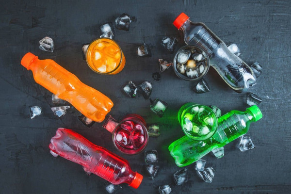 8 Minuman Penyebab Kolesterol Tinggi yang Sebaiknya Tidak Dikonsumsi Setiap Hari