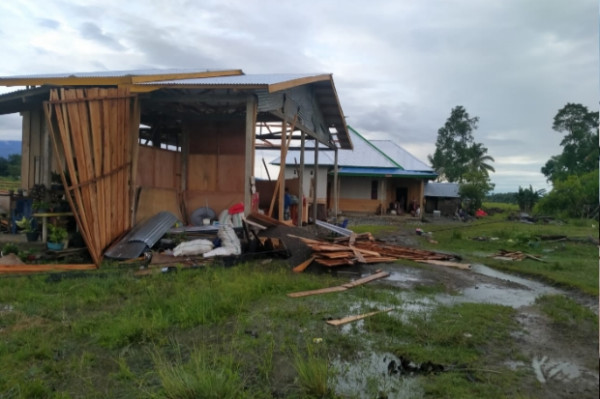 Puting Beliung Kembali Terjang Bua Luwu, 27 Rumah Warga Rusak